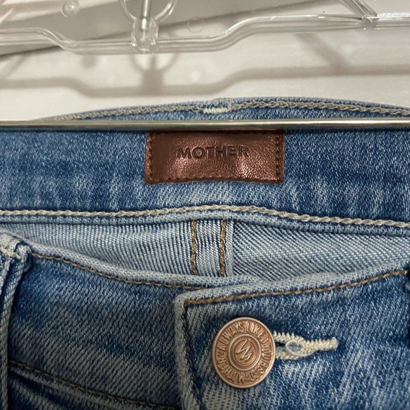 MOTHER The Insider Cropped Flared Jeans in A Side Of Rice And Beans - Picture 4 of 8